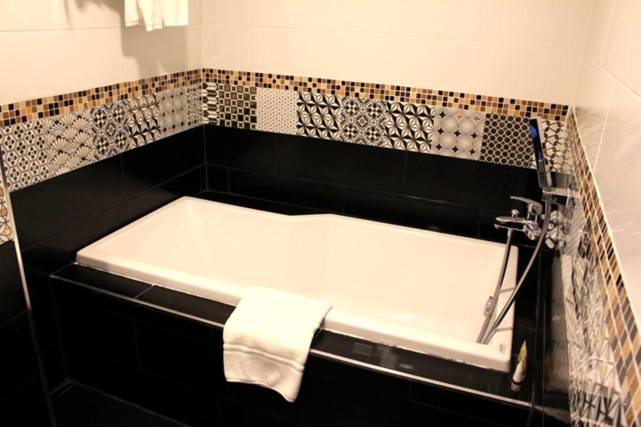 โรงแรมวีวิช V Wish Hotel Khon Kaen Zewnętrze zdjęcie