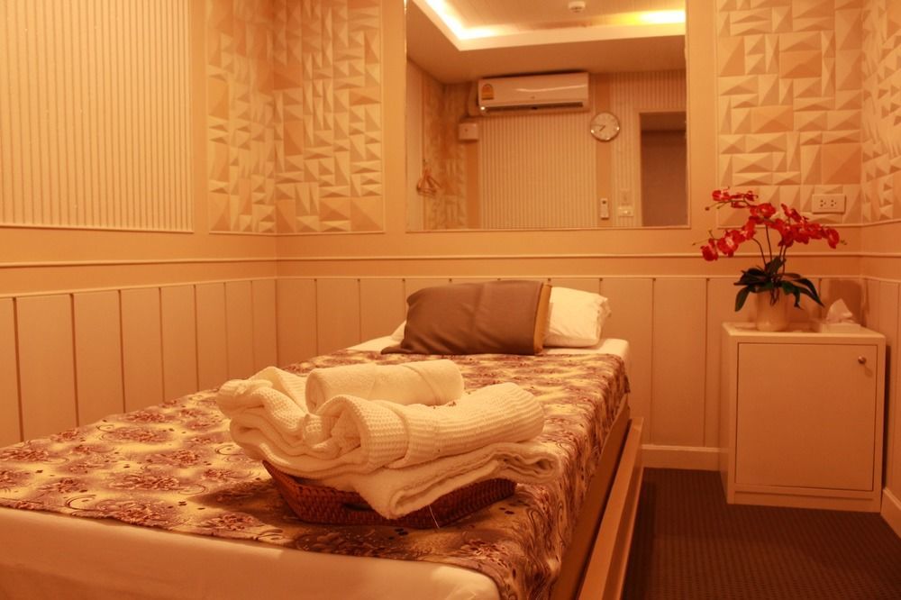 โรงแรมวีวิช V Wish Hotel Khon Kaen Zewnętrze zdjęcie